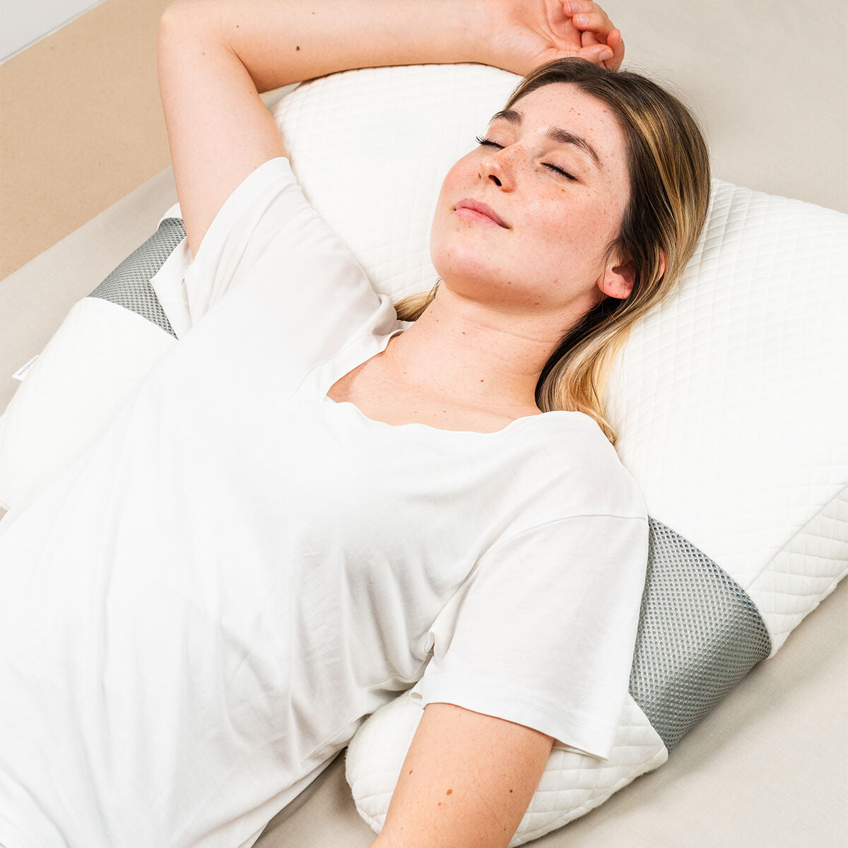 Ullow Ergonomic Pillow